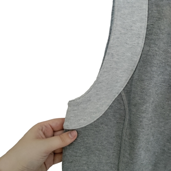 RARE lululemon versa vest SZ 6 Grey ZipUp Moto Style Sweater Vest Activewear - Picture 5 of 11